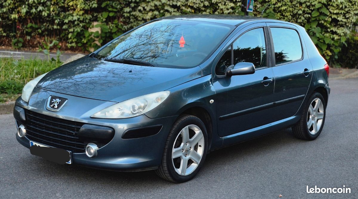 PEUGEOT 307 Phase II 1.6 hdi 90 chv - Voitures