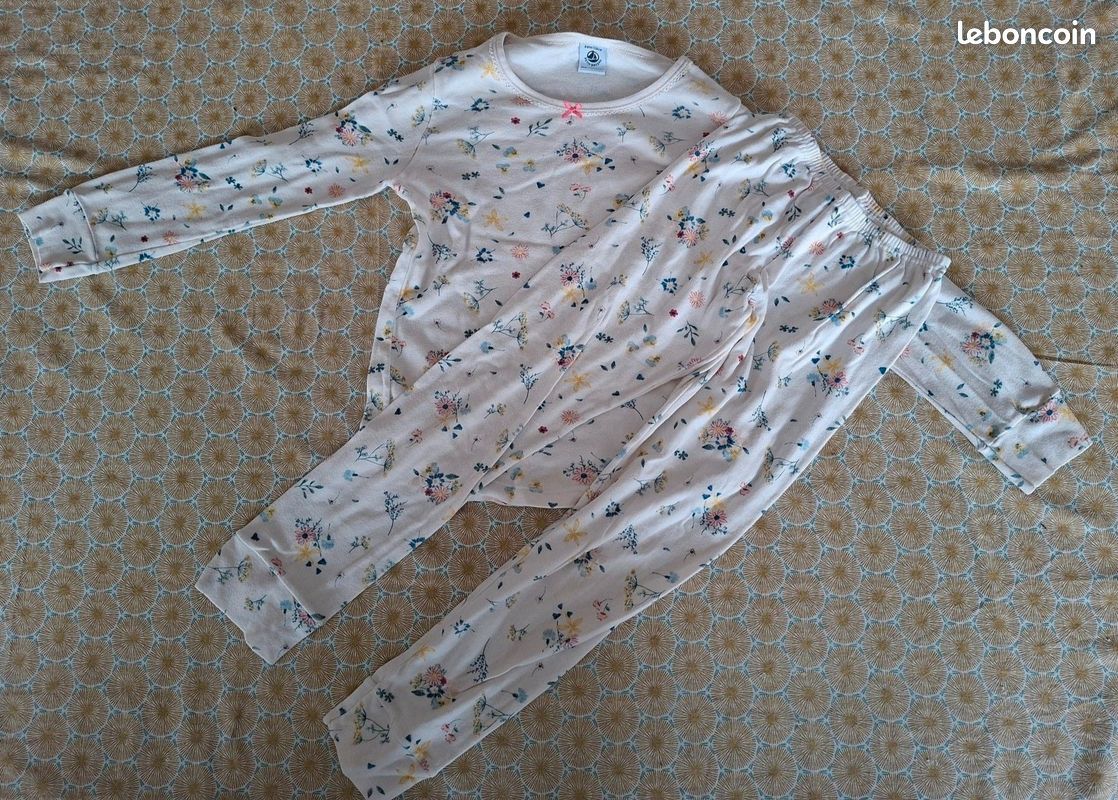Ensemble pyjama petit bateau fille 6ans (image 1)