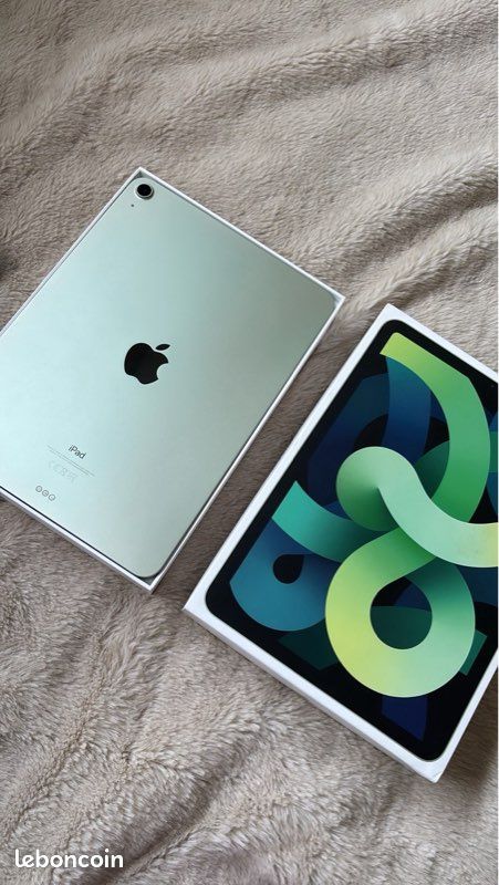 IPad (image 2)
