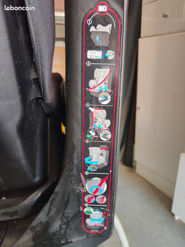 Siège auto rotatif BÉBÉ CONFORT (image 3)