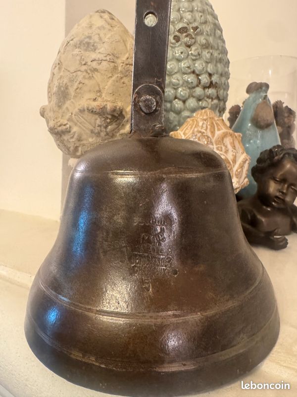 Grande cloche Devouassoud numéro 5 (image 3)