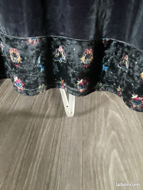 Robe velour satinée neuve taille 1 (image 4)