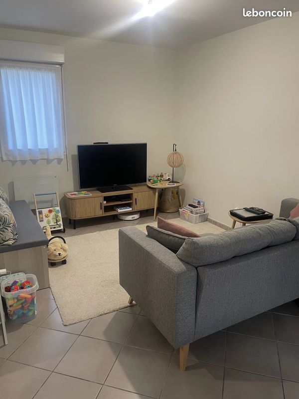 Maison a louer oyonnax - 4 pièce(s) - 97 m2 - Surfyn