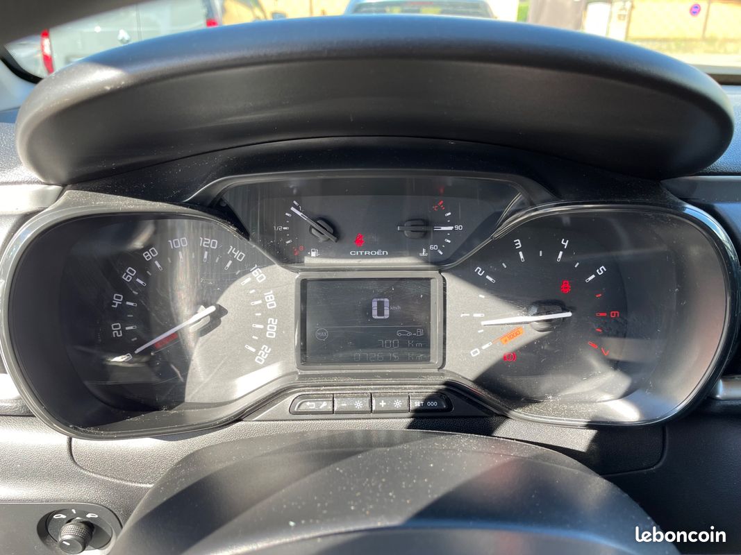 CITROEN C3 GENERATION-III 1.5 BLUEHDI 100CH BVM6 FEEl (image 8)