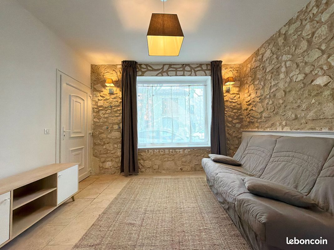 Appartement 2 pièces 27 m² · à Pertuis · 27 m² · 630 €/mois