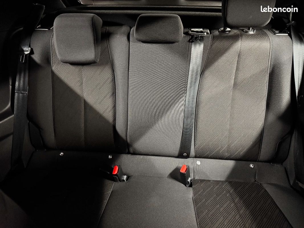 DS DS3 Crossback 1.2 Puretech 131 cv EAT8 Boite auto CHIC / COURROIE CHANGER ET ENTRETIEN FULL DS 12580 (image 26)