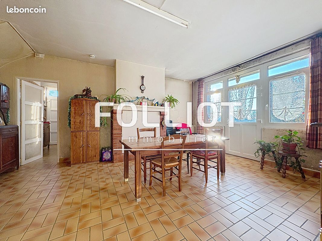 Maison 6 pièces 121 m² · au Mesnil-Rouxelin · 121 m² · 287 000 €