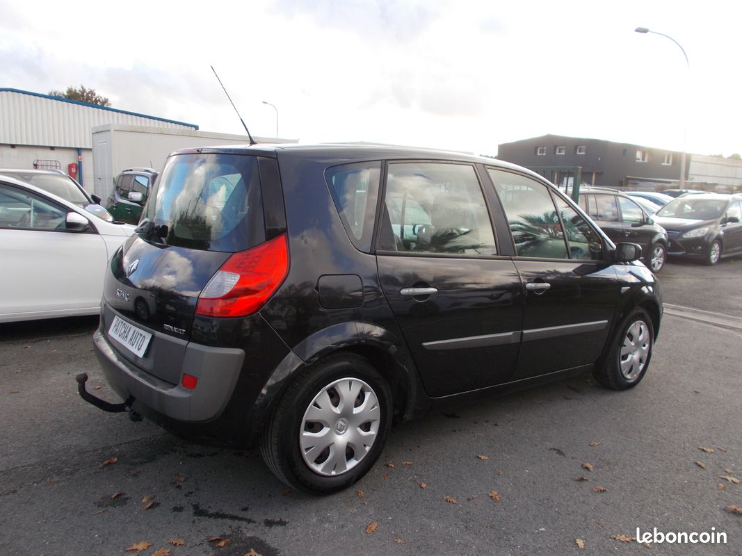 RENAULT SCENIC II 1.9l DCI 130CH EXPRESSION (image 4)