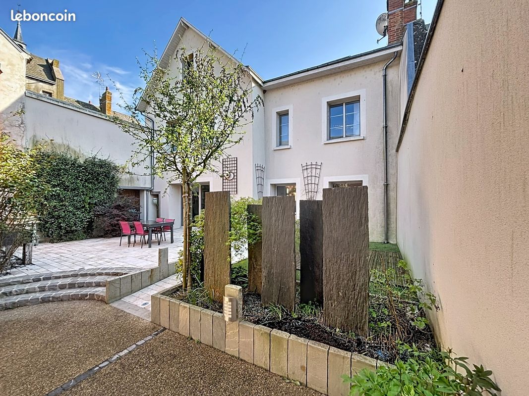 Maison 6 pièces 190 m² · à Jargeau · 190 m² · 385 000 €