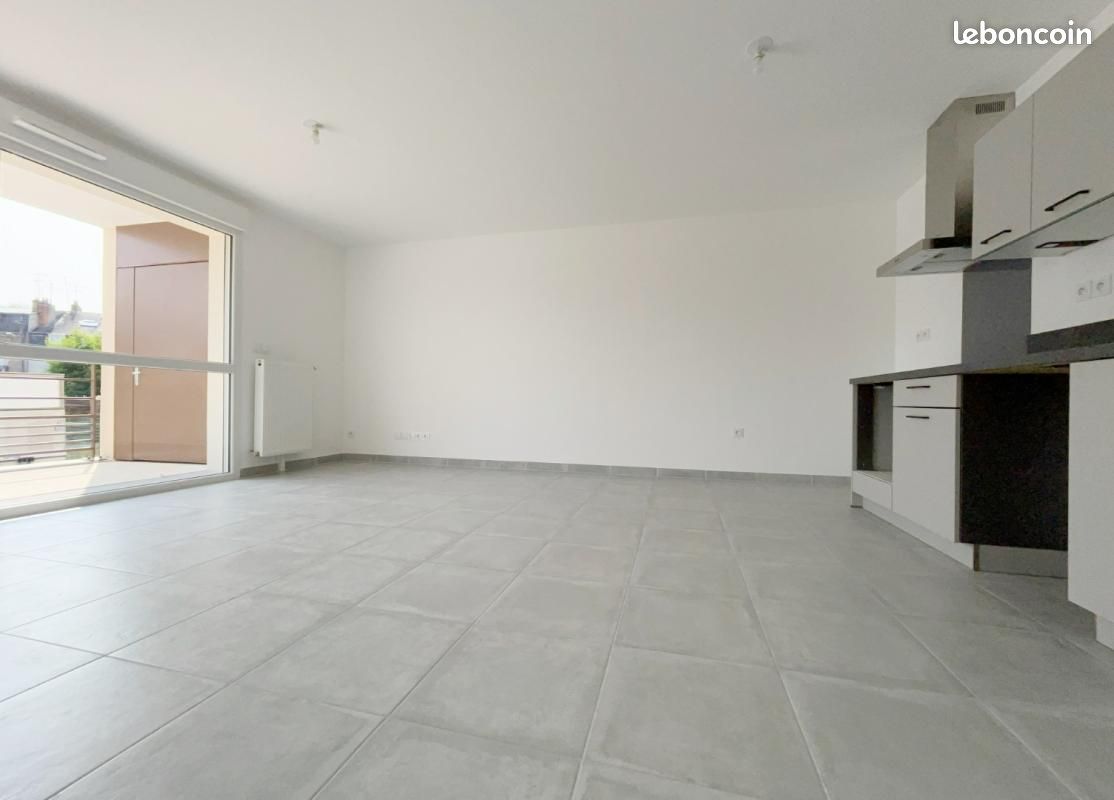 Appartement 3 pièces 60 m² · à Orléans · 60 m² · 831 €