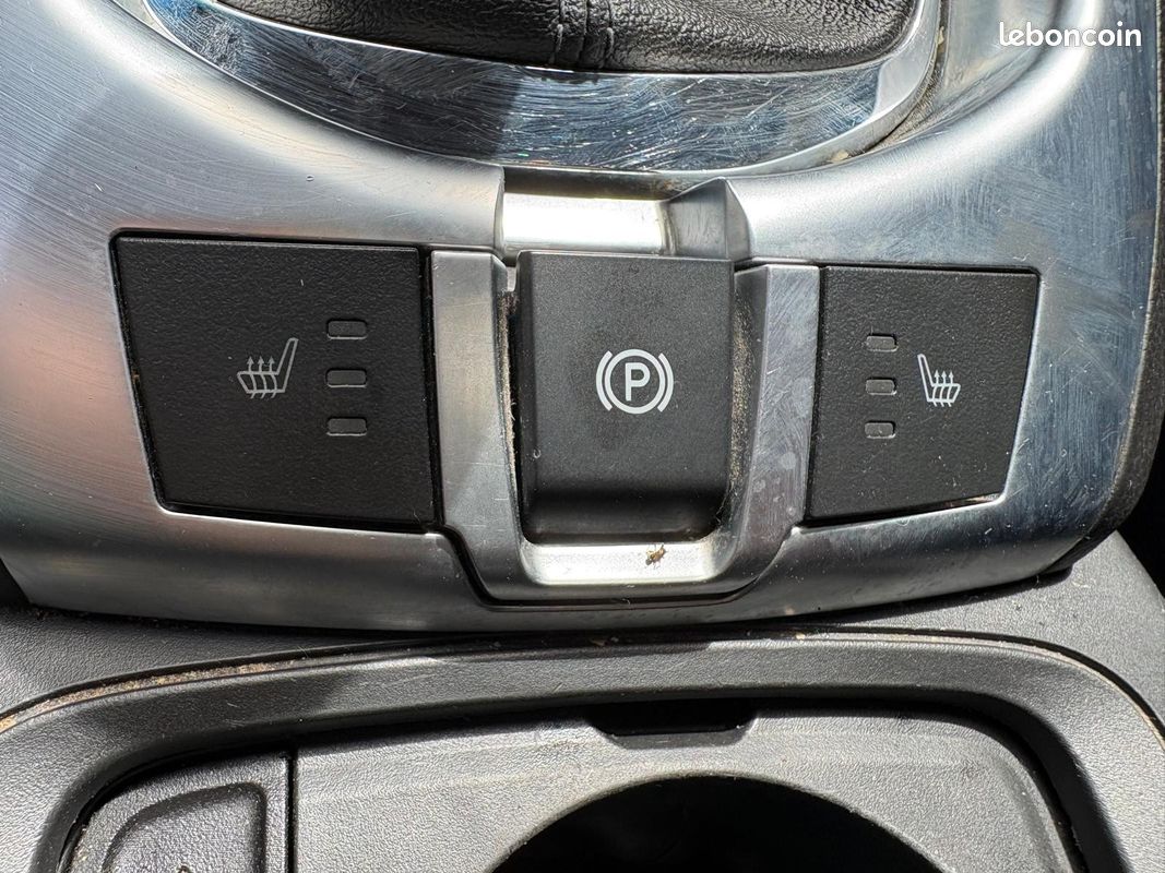 OPEL ANTARA 2.2 CDTI 163 ch 4x4 Start/Stop Edition Pack (image 33)
