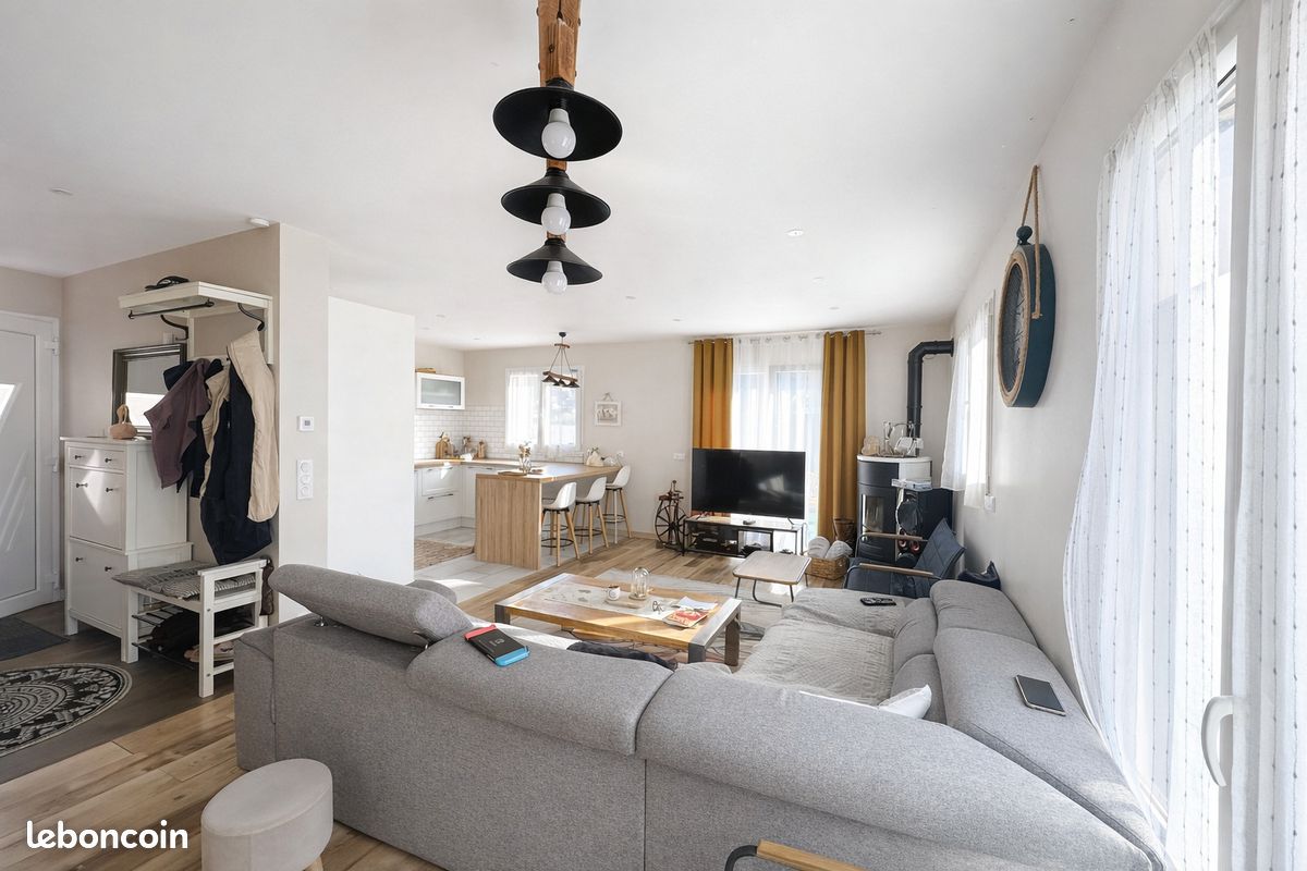 Maison 5 pièces 110 m² · à Marnaz · 110 m² · 460 000 €