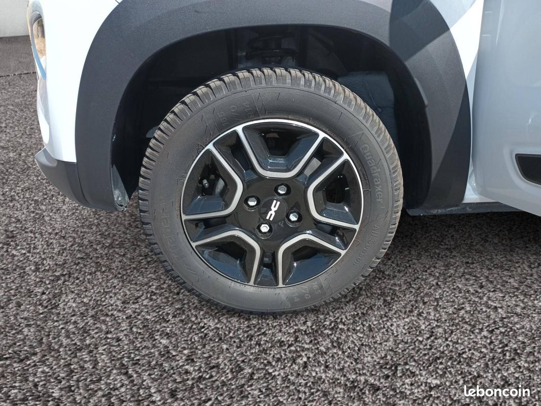 DACIA Spring Essential -23B (image 14)