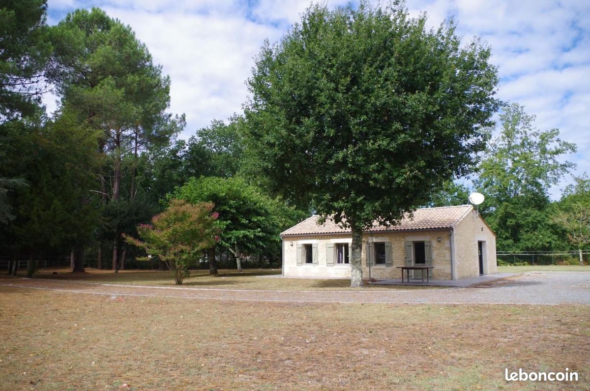 Maison 4 pièces 73 m² · à Hourtin · 73 m² · 348 000 €