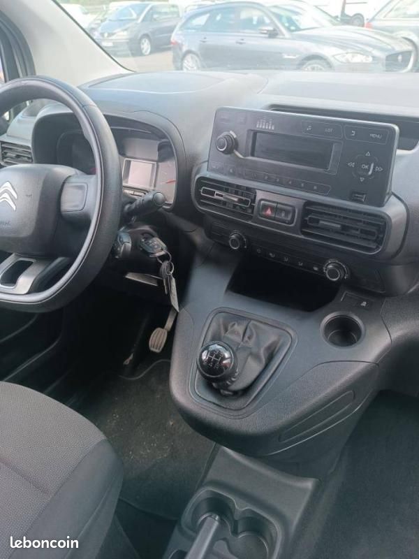 Citroën Berlingo BLUEHDI 100 CONTROL (image 6)