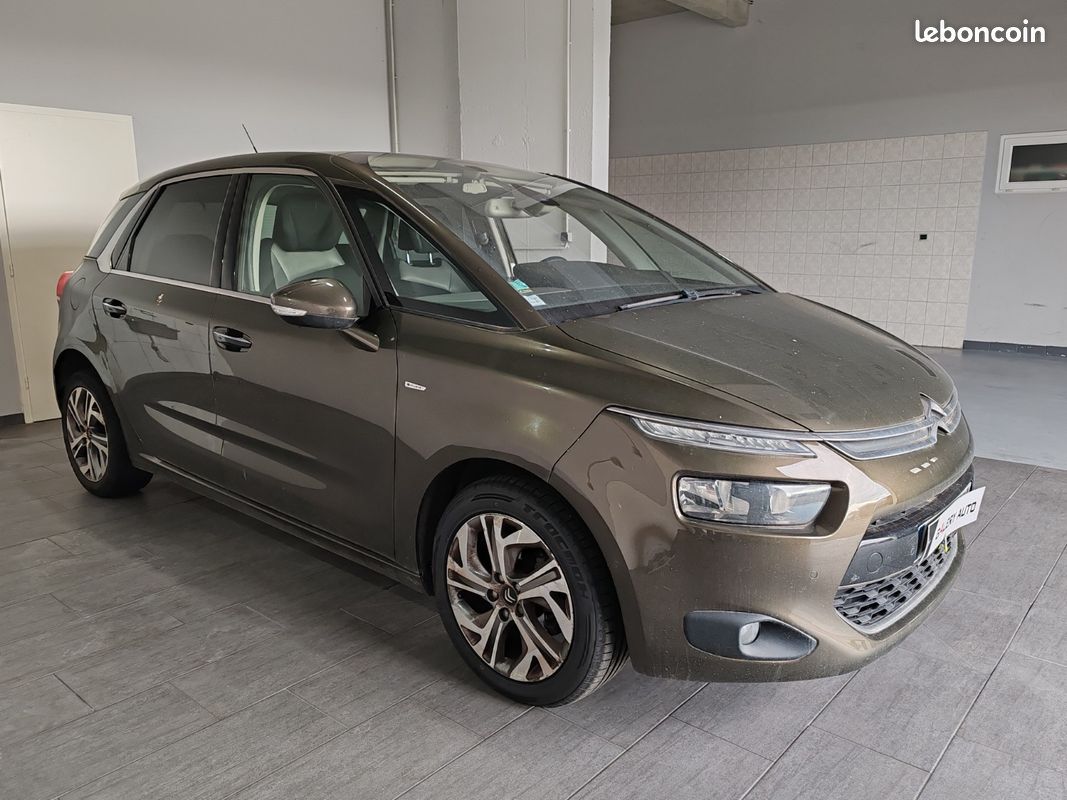 Citroën C4 Picasso 1.6 HDI 115 BV6 1.6 EHDI 115ch BV6 Exclusive (image 1)