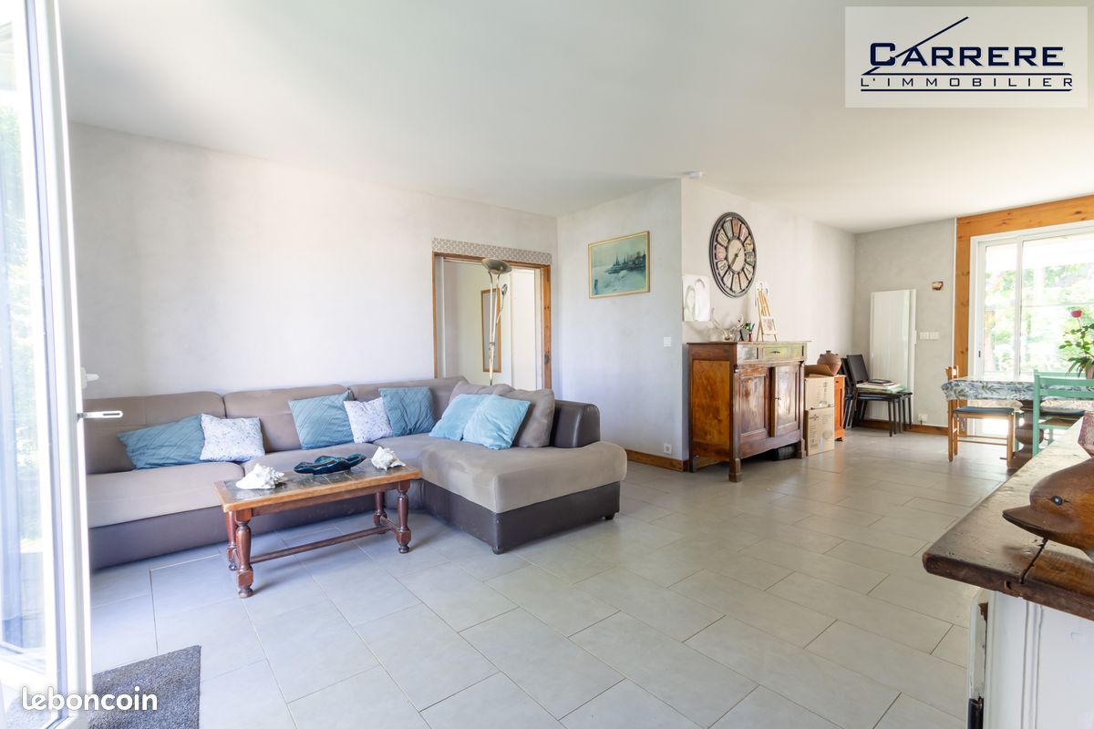 Maison 7 pièces 126 m² · à Carignan-de-Bordeaux · 126 m² · 386 650 €