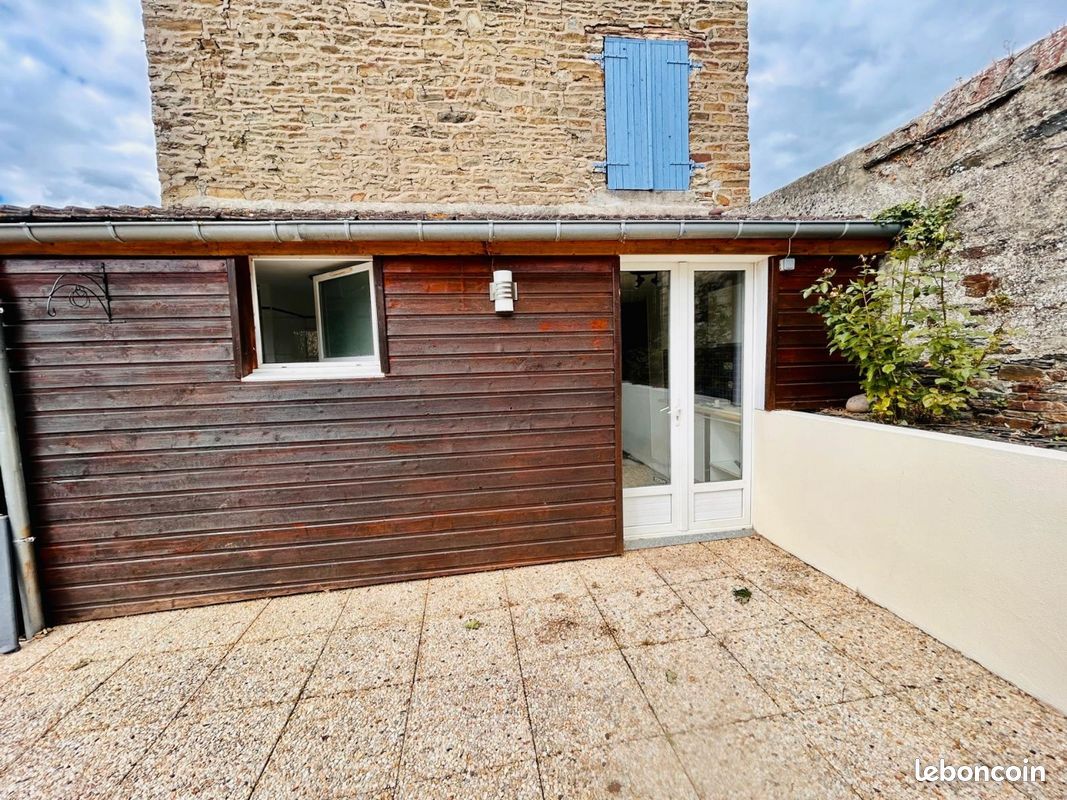 Maison 2 pièces 40 m² · à Condé-en-Normandie · 40 m² · 390 €/mois