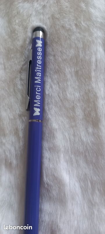 Stylo plus marque pages maîtresse (image 2)