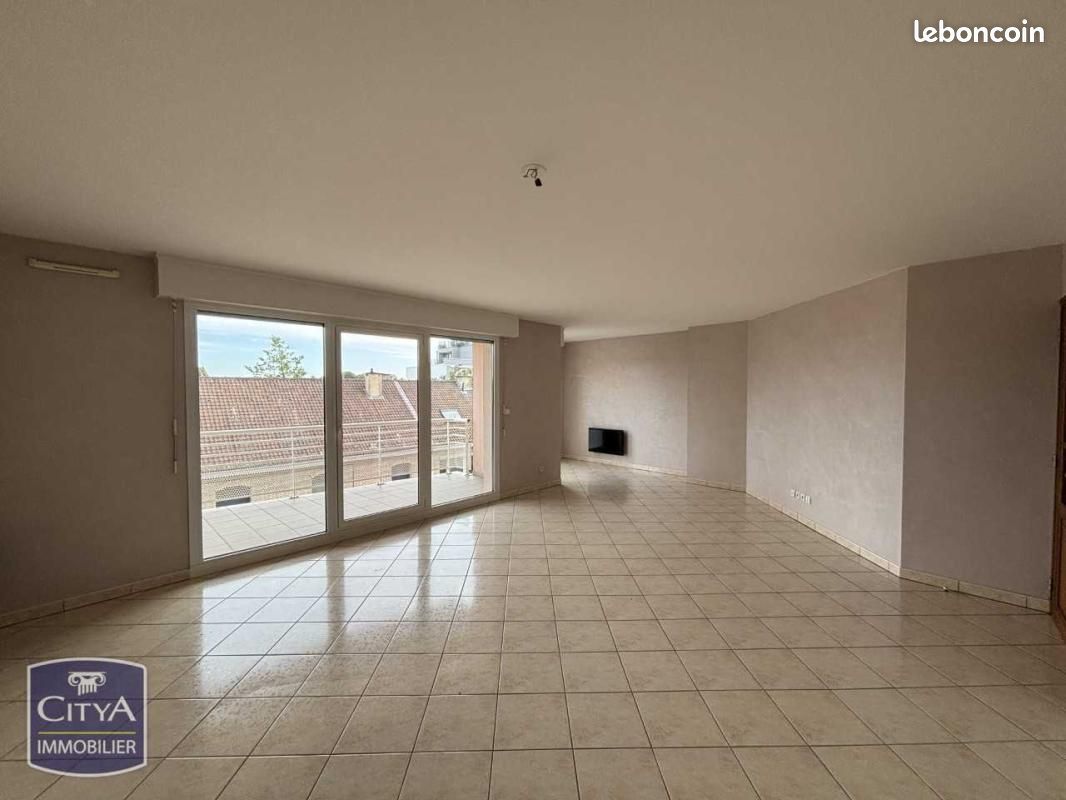 Appartement 3 pièces 106 m² · à Lens · 106 m² · 249 000 €
