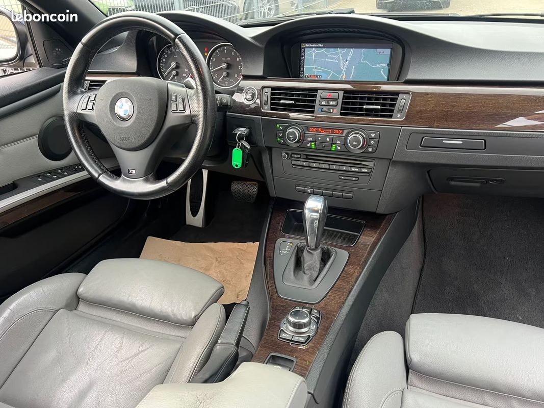 Bmw 335i cabriolet Pack M 3.0 306CH- 2ème Main - Carnet D'Entretien Complet - BVA - Harman/Kardon - Sellerie Cuir - Sièges Chauffants - Bi-xénon - 149000KM (image 3)