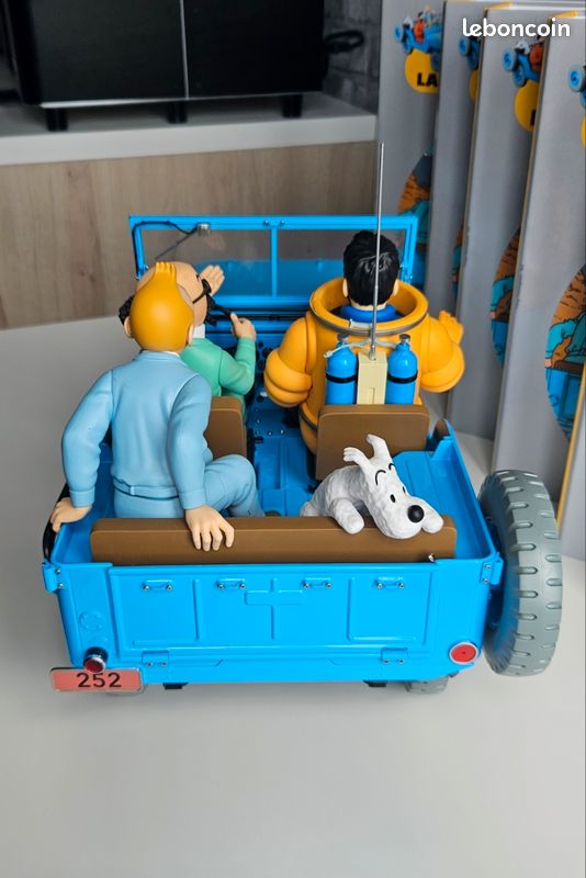 Figurine Tintin - Jeep Bleue N°40 'Destination Lune' Avec Fascicule - Échelle 1:8 - Neuve