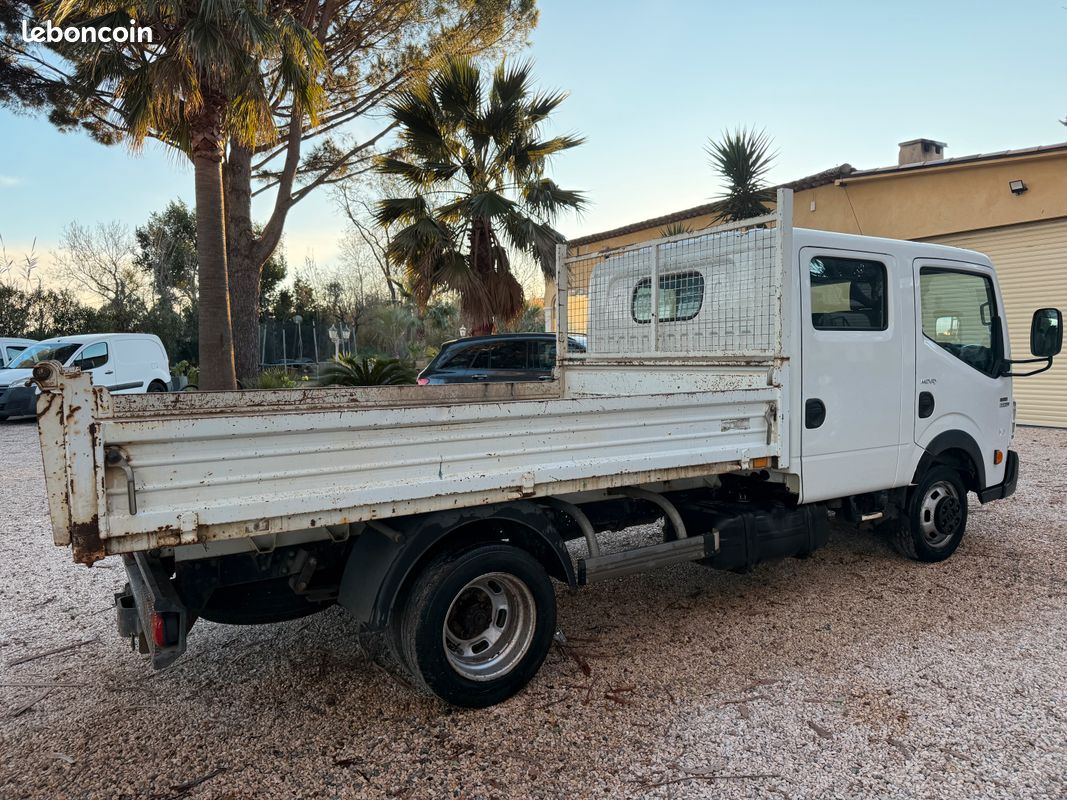 Renault Maxity Double Cabine Benne (image 4)
