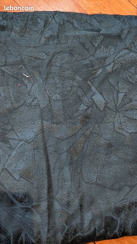 Coupon de viscose très fluide vert bouteille (image 2)