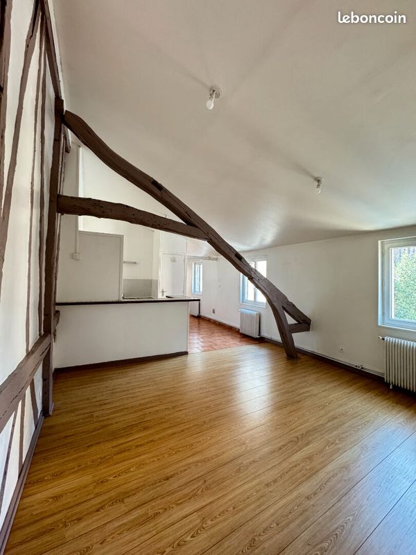 Appartement 3 pièces 61 m² · à Elbeuf · 61 m² · 500 €