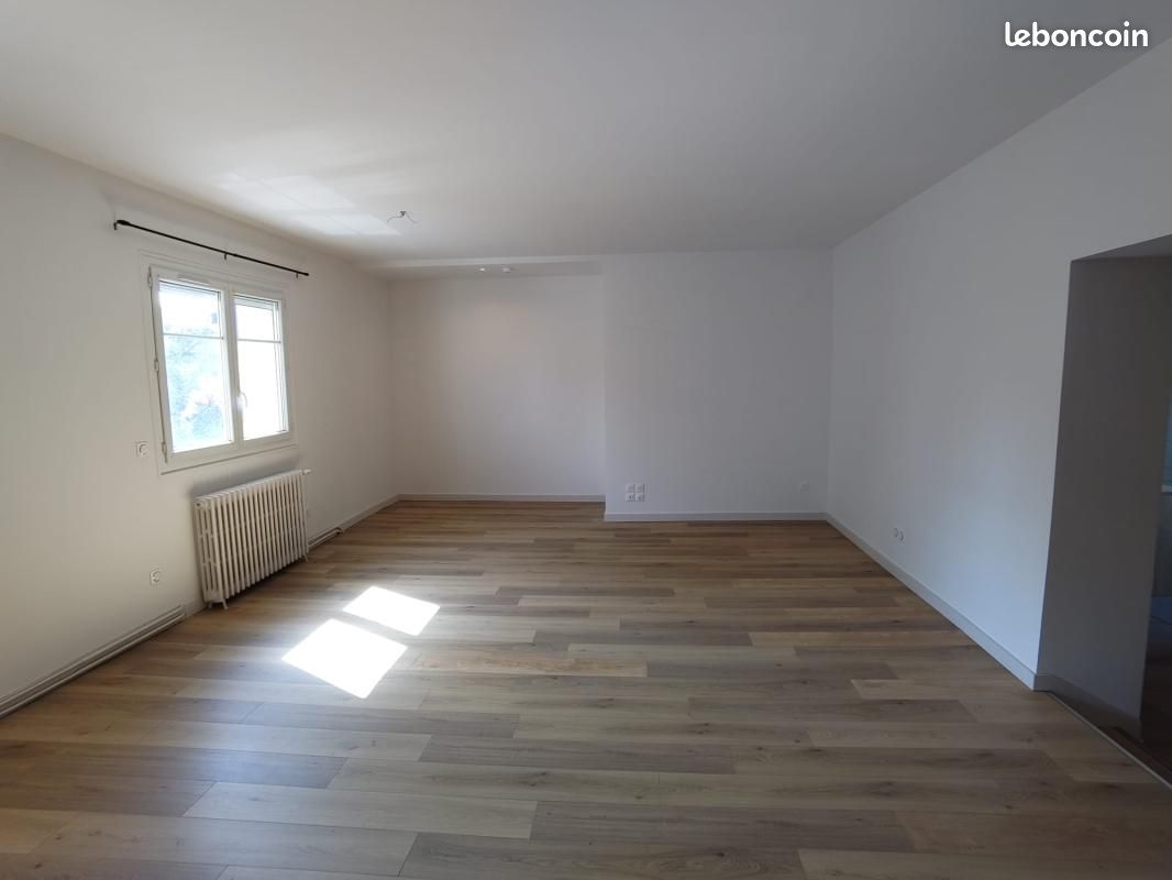 Appartement a louer tarbes - 4 pièce(s) - 112 m2 - Surfyn