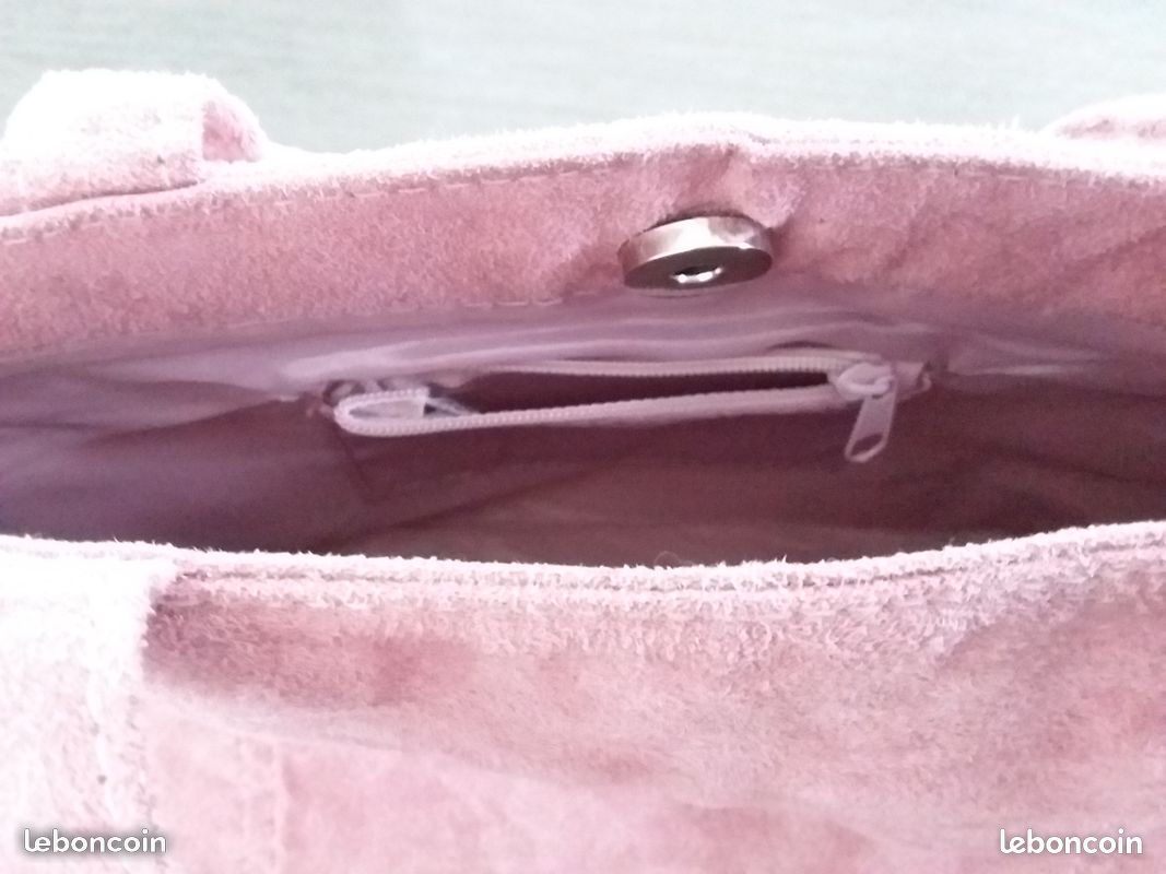 Sac à main suédine rose (image 3)