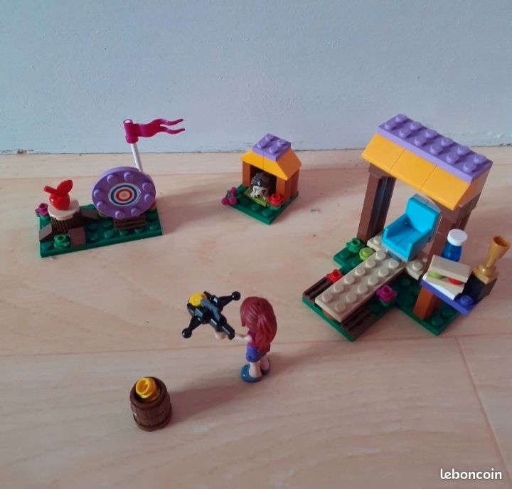 Lego friends (image 1)