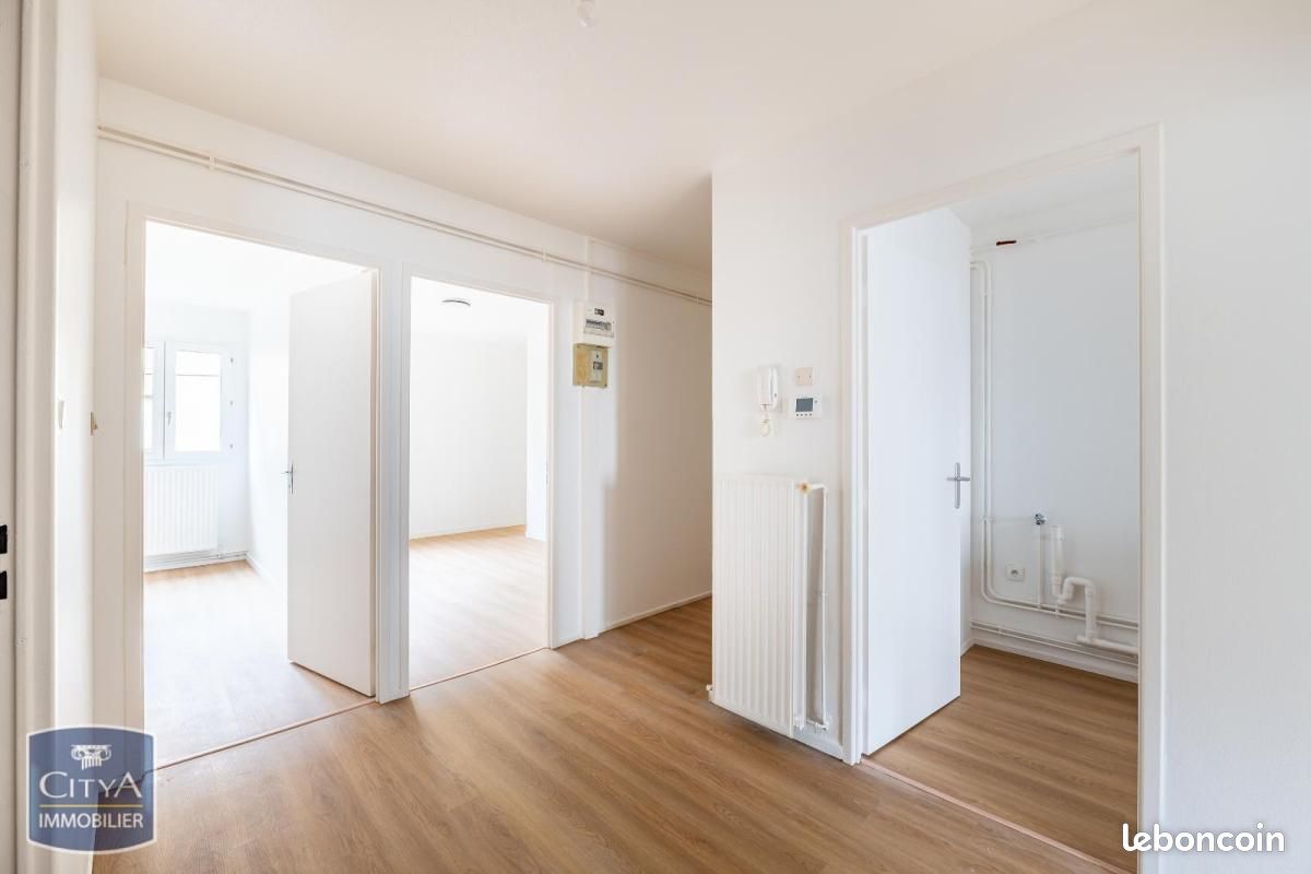 Appartement 3 pièces 64 m² · à Belfort · 64 m² · 60 000 €