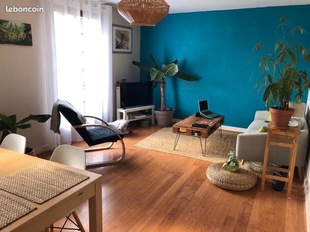 Location appartement T4 à Ibarron