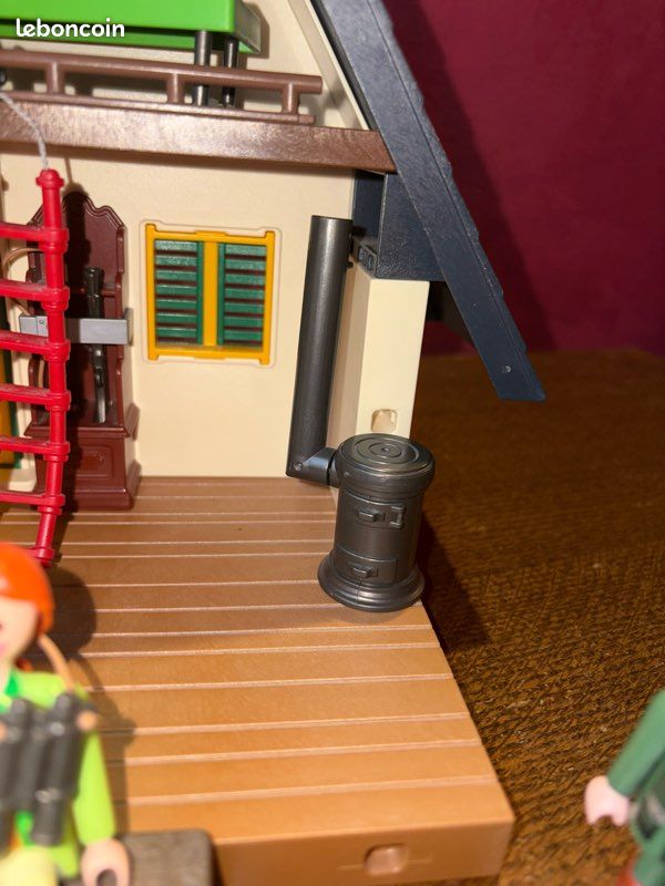 Maison forestière PLAYMOBIL référence 4207 (image 13)