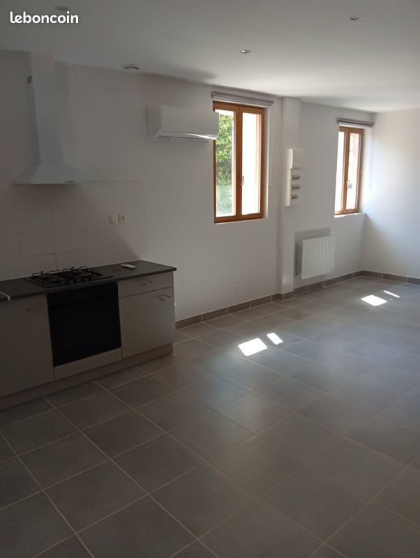Appartement 2 pièces 60 m² · à Castillon-la-Bataille · 60 m² · 600 €
