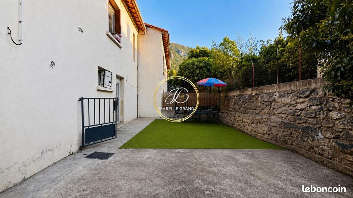 Maison 5 pièces 108 m² · à Ria-Sirach · 108 m² · 139 000 €