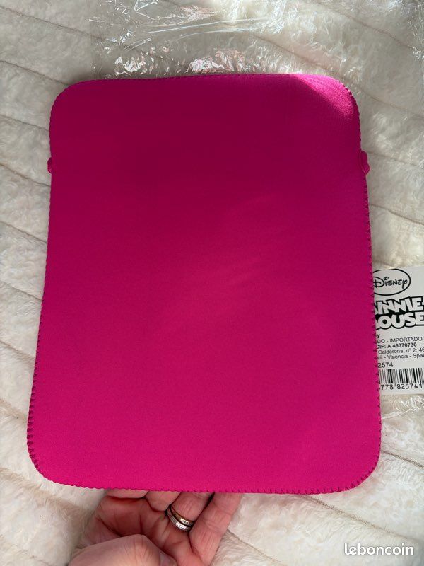 Pochette rangement tablette (image 2)