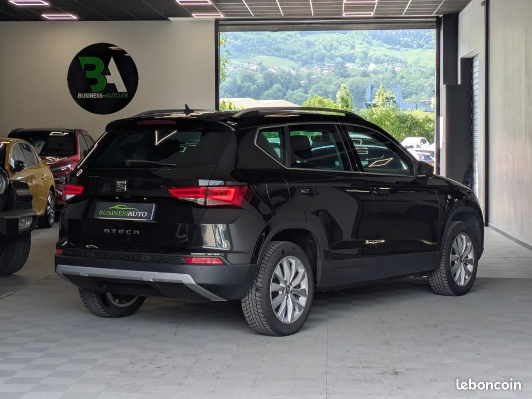 SEAT ATECA 1.5 TSI 150cv ACT Start/Stop DSG7 Style / GPS / Caméra de recul / CarPlay (image 9)