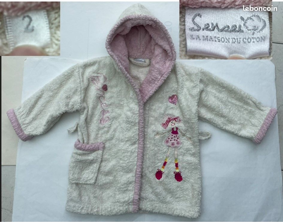 Spécial baignade piscine : Peignoir brodé, serviette éponge, fille, qualitatif : Sensei, plage piscine, 2 ans (image 1)