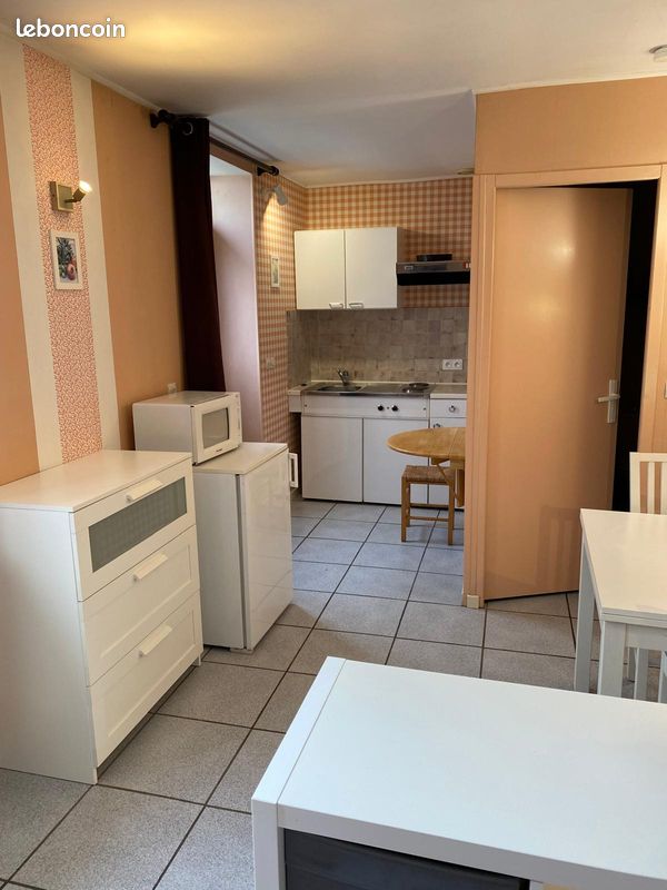 Location studio (image 2)