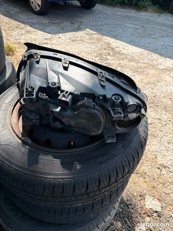 Phare Volvo s80 (image 3)