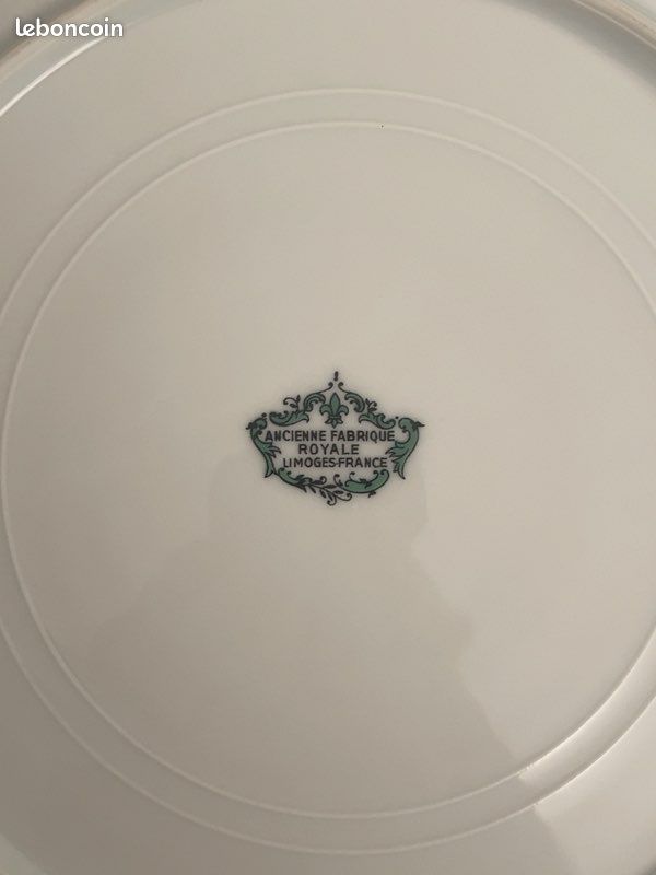 Plat / assiette de service Limoges Ancienne Fabrique Royale – 26 cm (image 2)