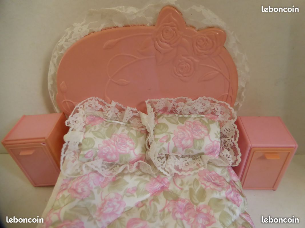 Chambre Vintage Pour Poupée Barbie Années 80 / Vêtements Barbie et Ken Années 90 (image 3)