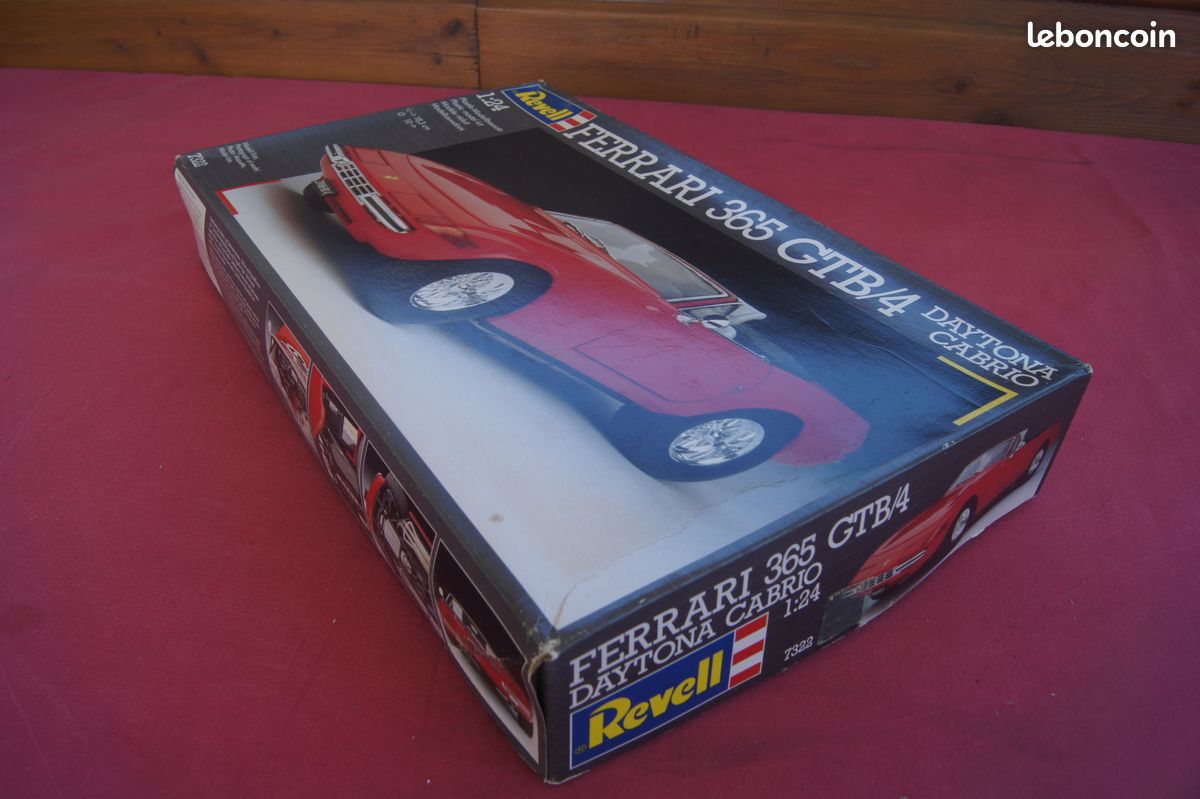 Voiture de1975 - présentation - FERRARI 365 GTB/4 NART