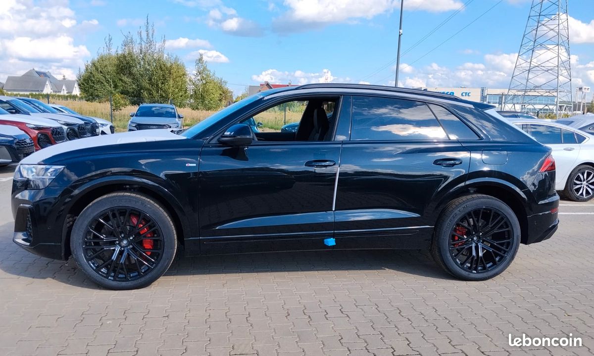 Nouvelle Audi Q8 TFSI eHybrid 490ch Quattro Competition Phase 2 neuf -30% (image 1)