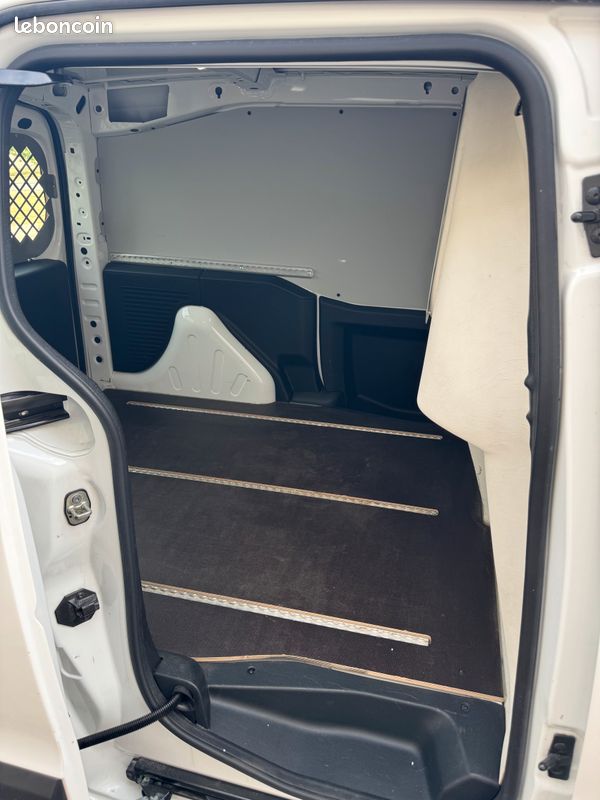 Citroen berlingo 3 van m 650 kg hdi 75 ch (image 5)