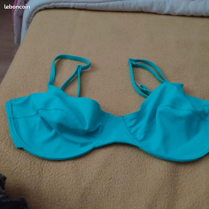 Vêtements femme (image 1)