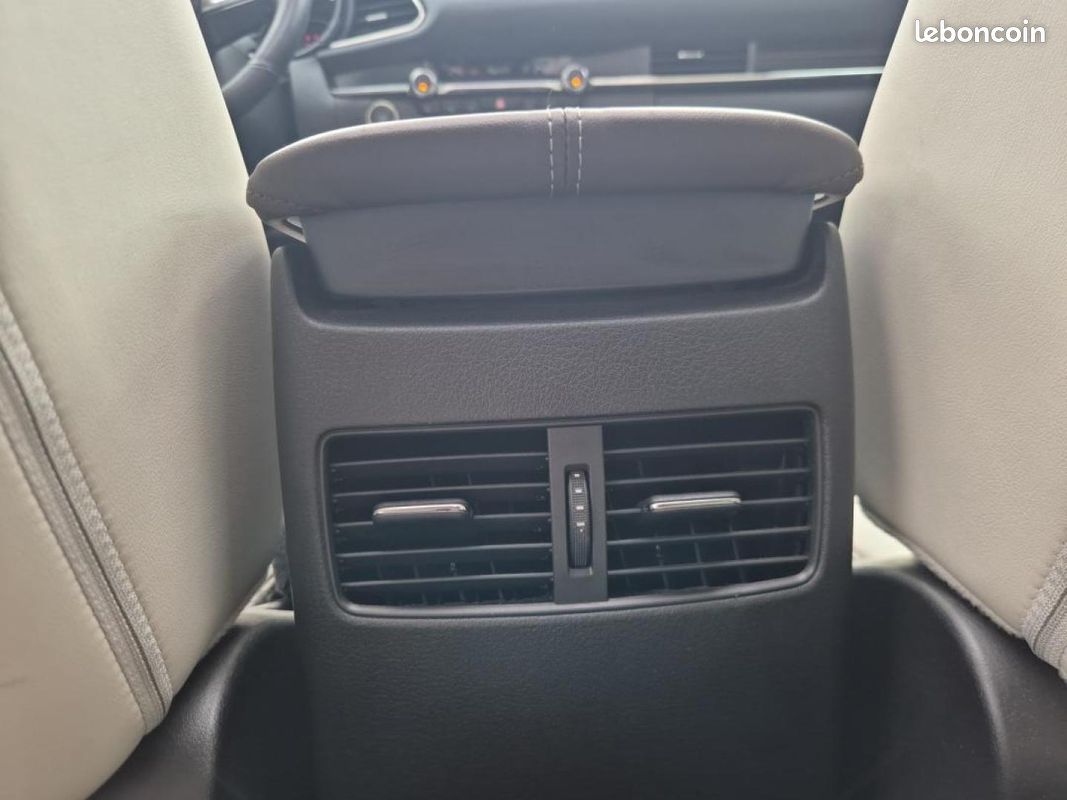 Mazda CX-30 2.0 e-SKYACTIV-X M-Hybrid 186ch 4x4 Exclusive Cuir Pure White Bose (image 37)