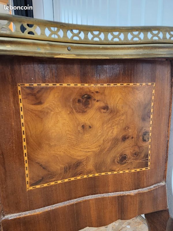 Chevet forme rognon style Louis XVI marquetée (image 14)